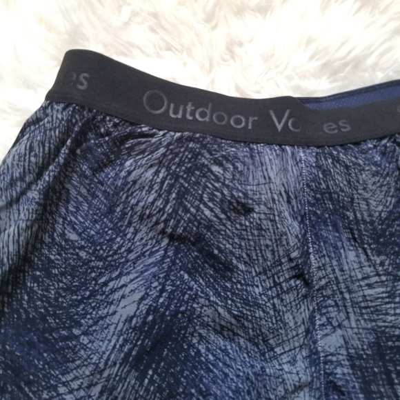 RARE Outdoor Voices Lightspeed Run Shorts Small - Picture 7 of 16